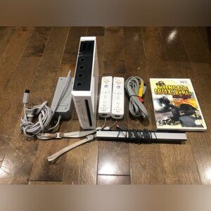 Nintendo Wii RVL-001 Gamecube Comp. w/Monster TRUX Arenas (W4)(B)